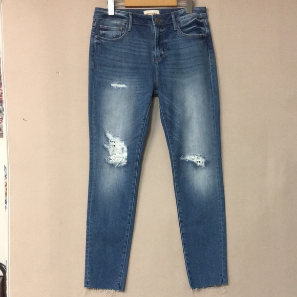 Driftwood Jackie High Rise Lace Patchwork Distressed Jeans. Sz 28 - Picture 2 of 11